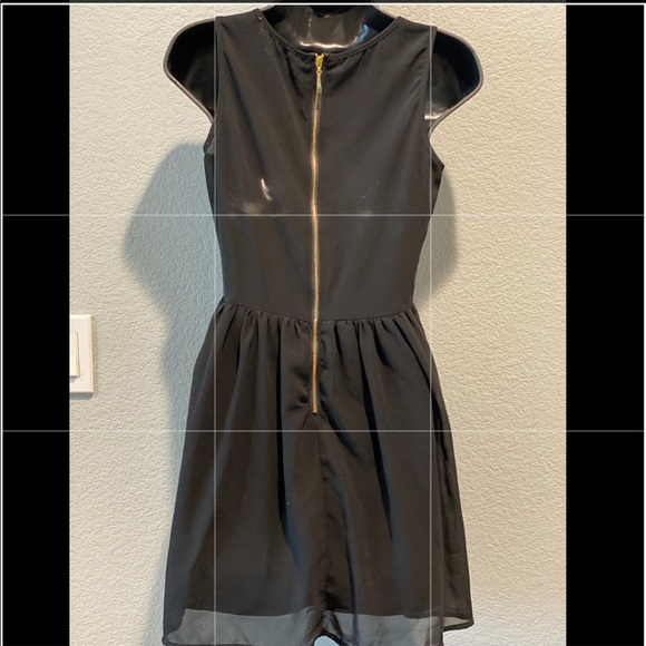 SOLD! Cecio Black Mini Dress. - Picture 2 of 5